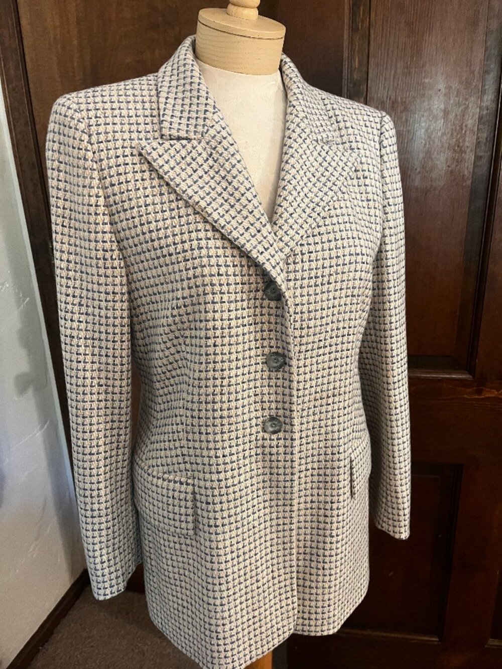 Vintage Escada by Margaretha Ley 100% Cashmere Tweed Blazer Jacket Size 38